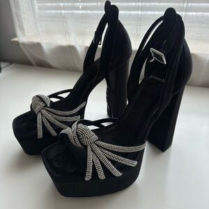 Gianni Bini Black Velvet Heels